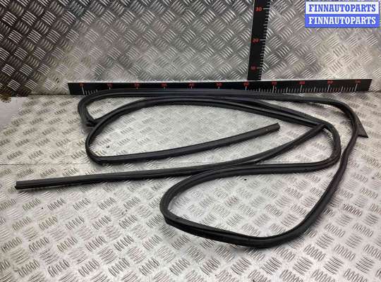 Уплотнитель двери