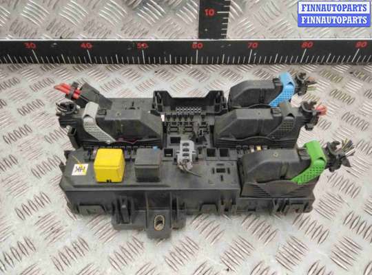 купить Блок предохранителей на Opel Astra Astra H 2004-2007