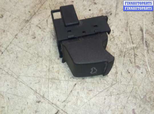 купить Кнопка открытия багажника на Volkswagen Passat Passat B5+ (3B) 2000-2005 рестайлинг