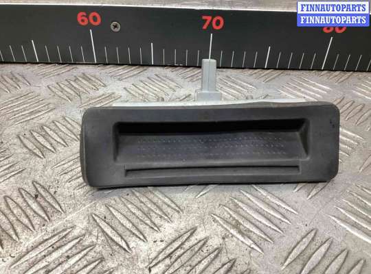 Кнопка открытия багажника OP2200556 на Opel Vectra Vectra C 2002-2005