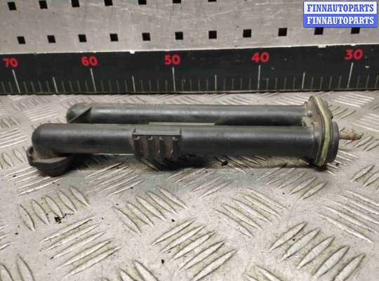 купить Патрубок отопителя (печки) на BMW 3-Series 3-Series (E36) 1990-2000