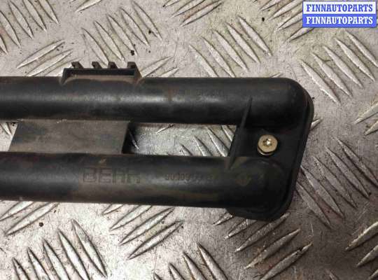 купить Патрубок отопителя (печки) на BMW 3-Series 3-Series (E36) 1990-2000