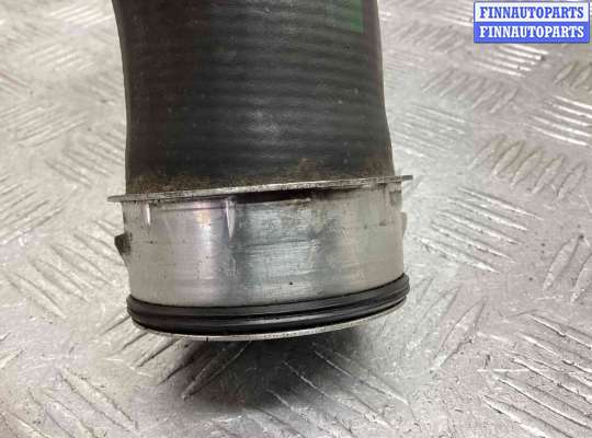 купить Патрубок интеркулера на Volkswagen Touran Touran I (1T) 2003-2006