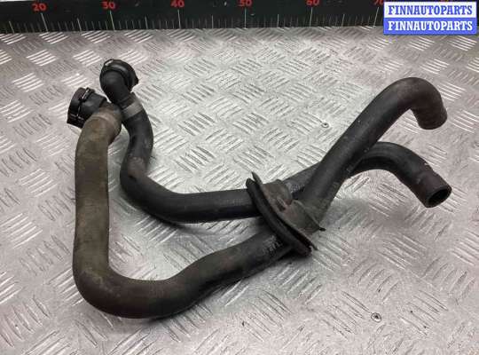 купить Патрубок отопителя (печки) на Volkswagen Passat Passat B5 (3B) 1996-2000