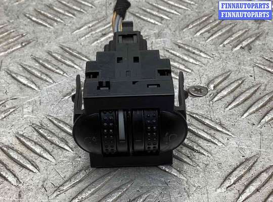 Кнопки на Volkswagen Passat B5 (3B)