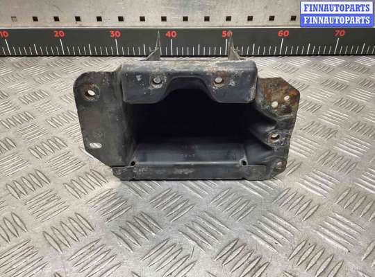 купить Кронштейн крепления бампера переднего на Mercedes A A (W169) 2004-2012