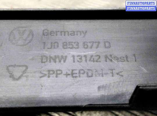 купить Заглушка (решетка) в бампер передний на Volkswagen Golf Golf IV (1J) 1997-2004