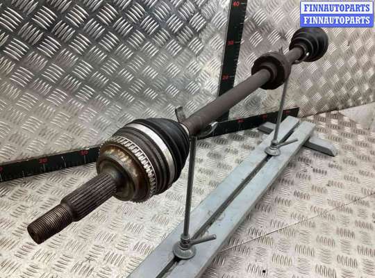 купить Полуось передняя правая (приводной вал, ШРУС) на Toyota Prius Prius II (XW20) 2005-2009 рестайлинг