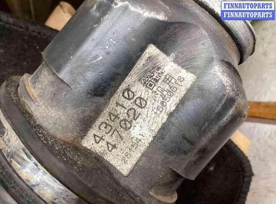 купить Полуось передняя правая (приводной вал, ШРУС) на Toyota Prius Prius II (XW20) 2005-2009 рестайлинг