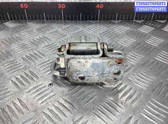 купить Петля двери передней левой на Volkswagen Passat Passat B5 (3B) 1996-2000