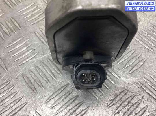 Клапан рециркуляции газов (EGR) на Citroen Jumper II (250/290)