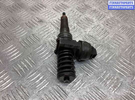 Форсунка топливная на Volkswagen Passat B6 (3C)