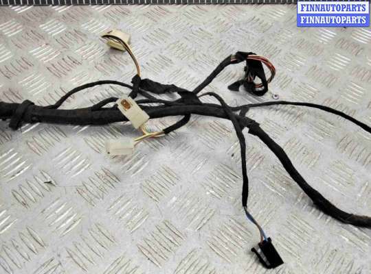 купить Проводка двери на Volkswagen Passat Passat B4 (3A) 1993-1997