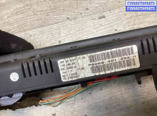 купить Щиток приборов (приборная панель) на Renault Scenic Scenic II (JM) 2003-2006