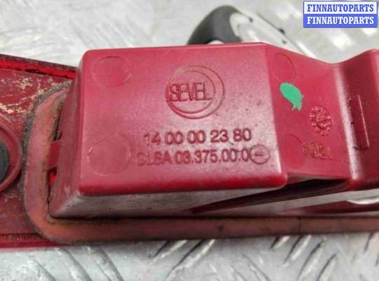 Фонарь (стоп-сигнал) центральный на Citroen Jumpy II (G9)