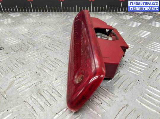 Фонарь (стоп-сигнал) центральный на Citroen Jumpy II (G9)