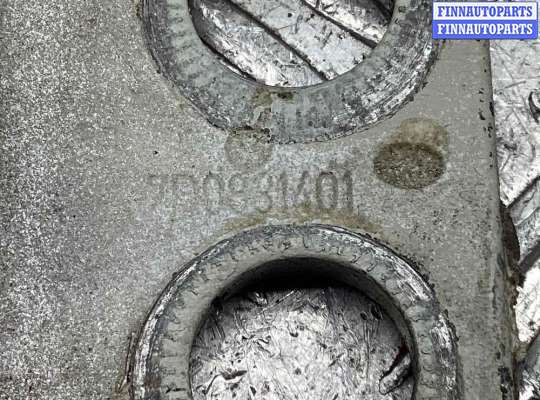 купить Петля двери передней левой на Volkswagen Transporter Transporter T4 (7D) 1997-2003 рестайлинг