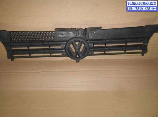 купить Решетка радиатора на Volkswagen Golf Golf IV (1J) 1997-2004