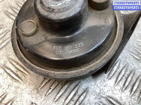 купить Сигнал (клаксон) на Audi A4 A4 B6 (8EC, 8E5) 2000-2004