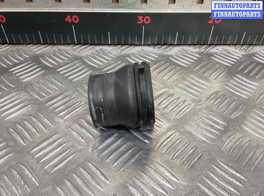 купить Патрубок турбины на Volkswagen Golf Golf V (1K) 2004-2009