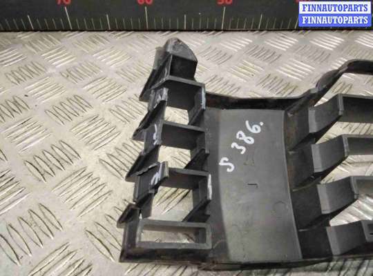 купить Заглушка (решетка) в бампер передний на Volkswagen Passat Passat B5+ (3B) 2000-2005 рестайлинг