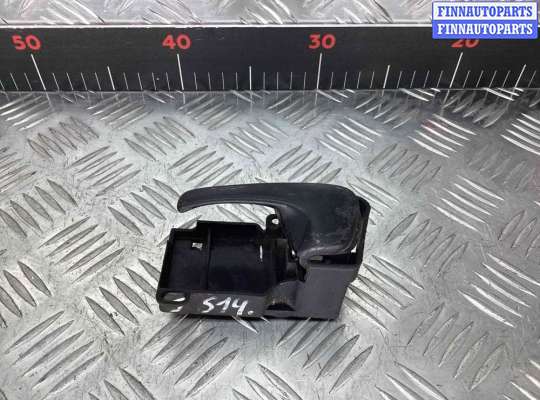 купить Ручка внутренняя передняя левая на Volkswagen Passat Passat B4 (3A) 1993-1997