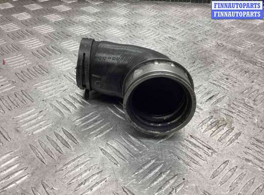 купить Патрубок интеркулера на Volkswagen Sharan Sharan I (7M) 2003-2010 2-й рестайлинг