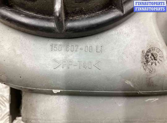 Фара передняя на Mercedes-Benz E (W210)