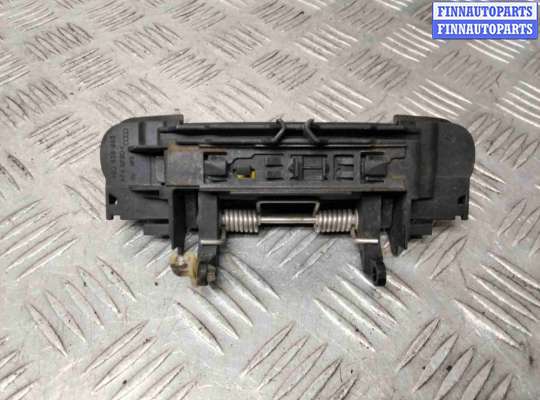 купить Ручка наружная передняя правая на Audi A4 A4 B6 (8EC, 8E5) 2000-2004