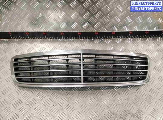 купить Решетка радиатора на Mercedes C C (W203) 2000-2004