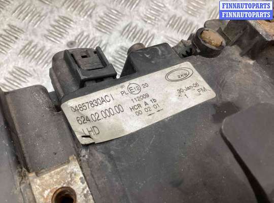 купить Фара правая на Chrysler Voyager Voyager IV (RG) 2001-2008