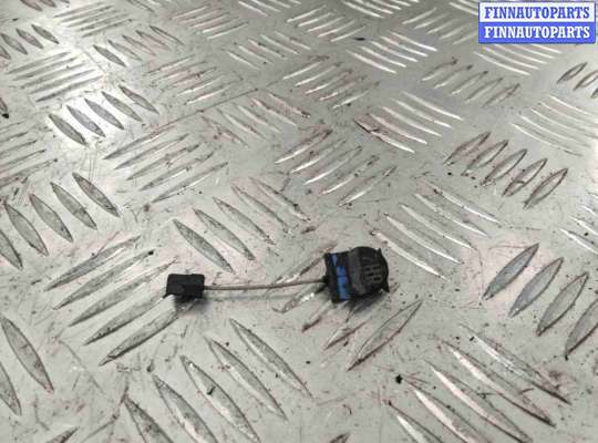 Трос двери задней VG2672356 на Volkswagen Passat Passat B5 (3B) 1996-2000