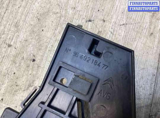 купить Ручка внутренняя передняя левая на Citroen C5 C5 I 2001-2004