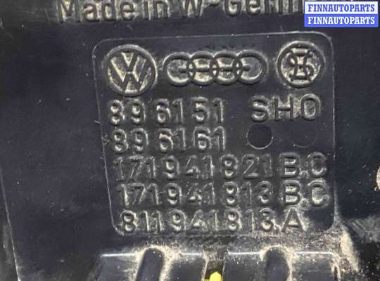 купить Блок предохранителей на Volkswagen Jetta Jetta II 1984-1992