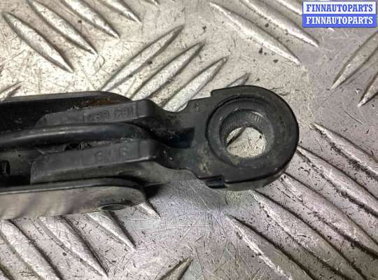 Поводок дворника на SEAT Ibiza II (6K1)