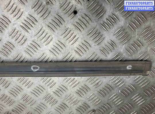 купить Молдинг двери передней правой на Volkswagen Passat Passat B5+ (3B) 2000-2005 рестайлинг