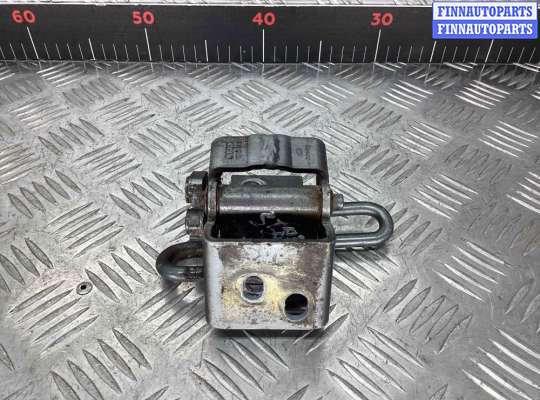 купить Петля двери передней левой на Audi A4 A4 B5 (8D) 1994-1999