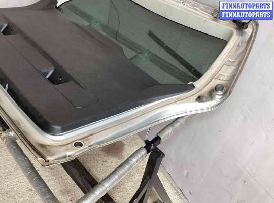Крышка багажника на Opel Zafira A