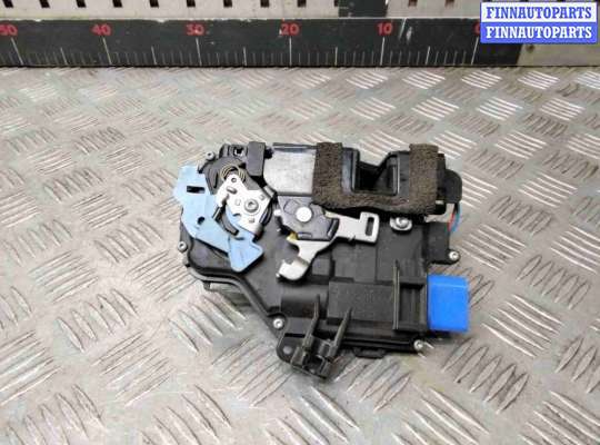 Замок боковой двери на Volkswagen Phaeton (3D)