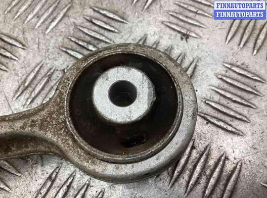 Рычаг подвески на Audi A4 (8E/8H, B6)