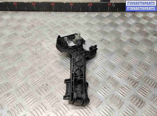 Ручка двери наружная на Mercedes-Benz Sprinter (906)