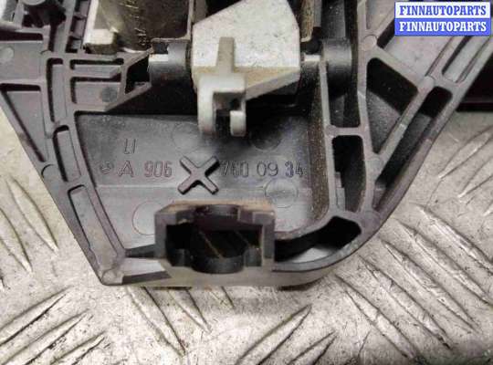 Ручка двери наружная на Mercedes-Benz Sprinter (906)