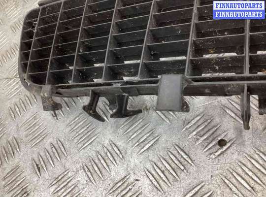 купить Заглушка (решетка) в бампер передний на Opel Vectra Vectra C 2002-2005