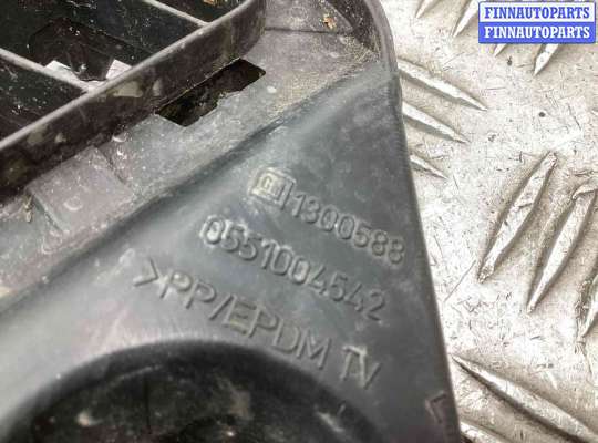 купить Заглушка (решетка) в бампер передний на Opel Vectra Vectra C 2002-2005