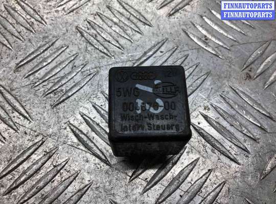 купить Реле стеклоочистителей (дворников) на Audi 80 80 B3 (89) 1986-1991