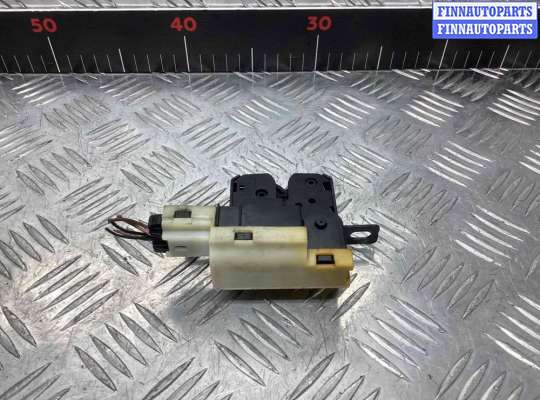 купить Замок багажника на Renault Laguna Laguna II (X74) 2005-2007 рестайлинг