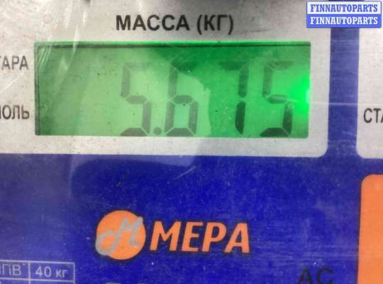 Крышка двигателя боковая на Mercedes-Benz C (W203)