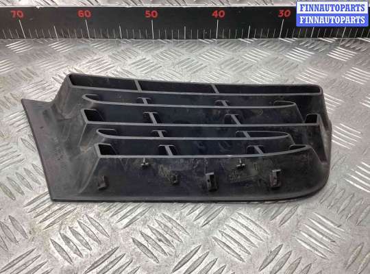 купить Заглушка (решетка) в бампер передний на Renault Scenic Scenic II (JM) 2006-2009 рестайлинг