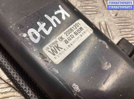 Полка багажника на Audi 80 (B4)