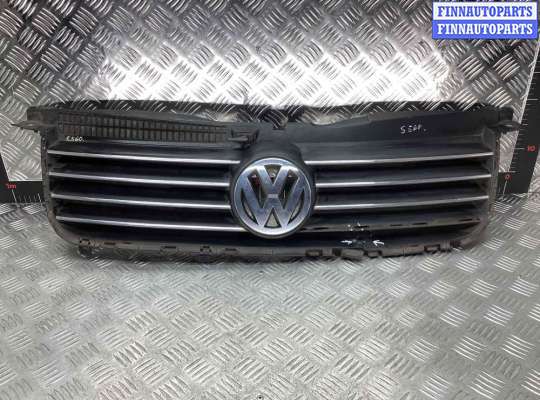 купить Решетка радиатора на Volkswagen Passat Passat B5+ (3B) 2000-2005 рестайлинг